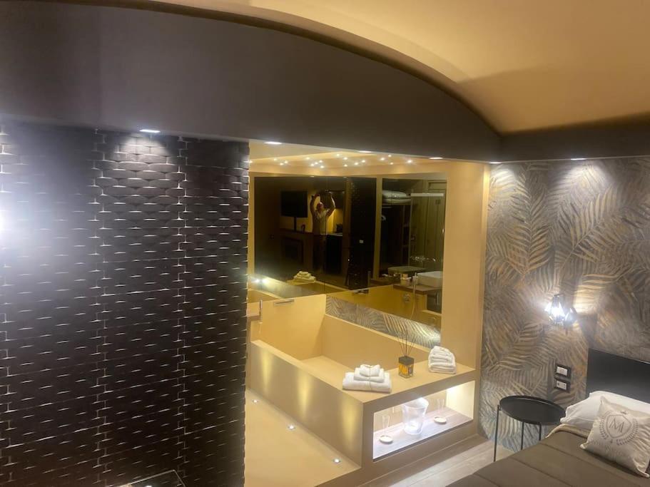Montesantogroup Suite House Nel Centro Di Napoli المظهر الخارجي الصورة