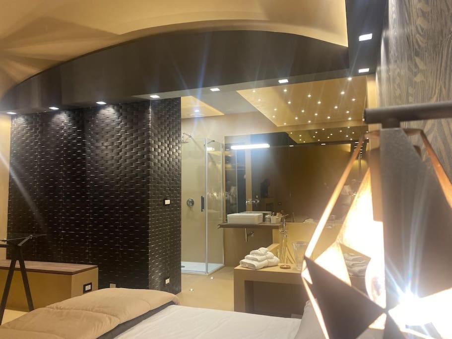 Montesantogroup Suite House Nel Centro Di Napoli المظهر الخارجي الصورة